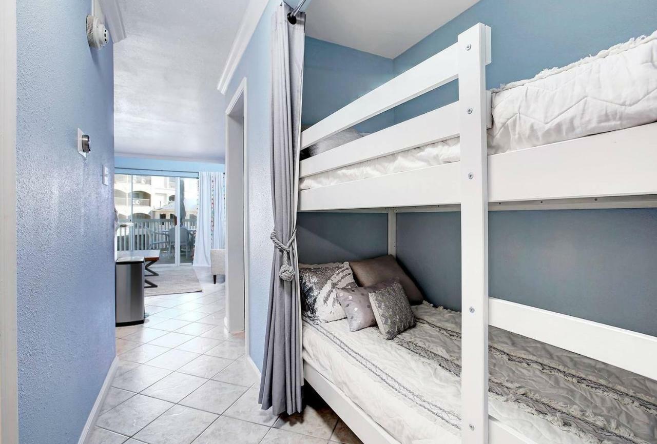 Deja Blue Apartment Galveston Bagian luar foto